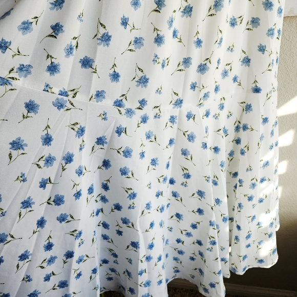 Sister Jane perennial tiered floral bow prairie style maxi dress Sz Mediun - Picture 14 of 15